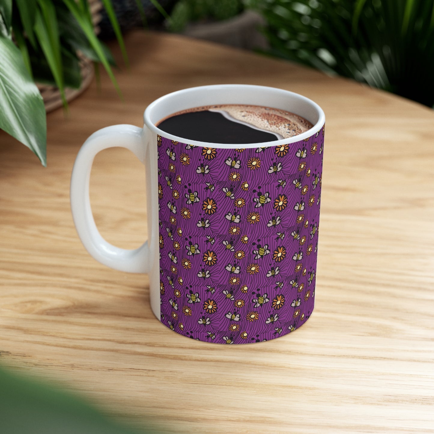 Bee Creative. Mug 11oz