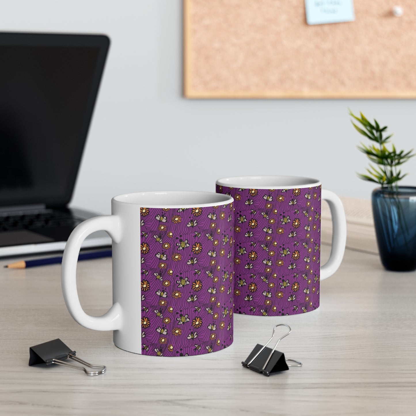 Bee Creative. Mug 11oz